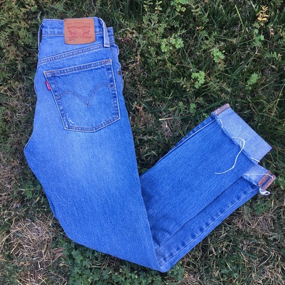 Levi's Pants - Levi’s 501 Classic distressed skinnies!